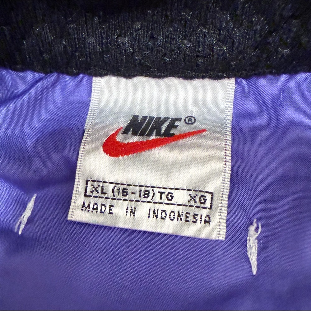 3/$20 Vintage 90’s Nike Windbreaker Vest Women’s XL Purple Sporty Activewear - Picture 2 of 9
